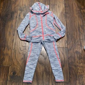 Z by Zella Girl XS (5/6) Outfit: Jacket & Pants